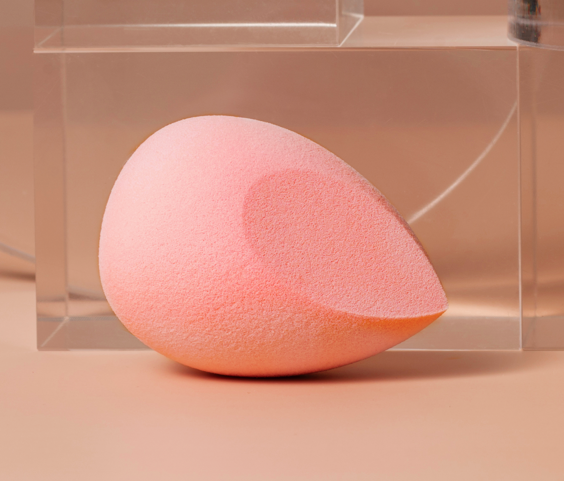 Beauty Sponge - Precise Wedged