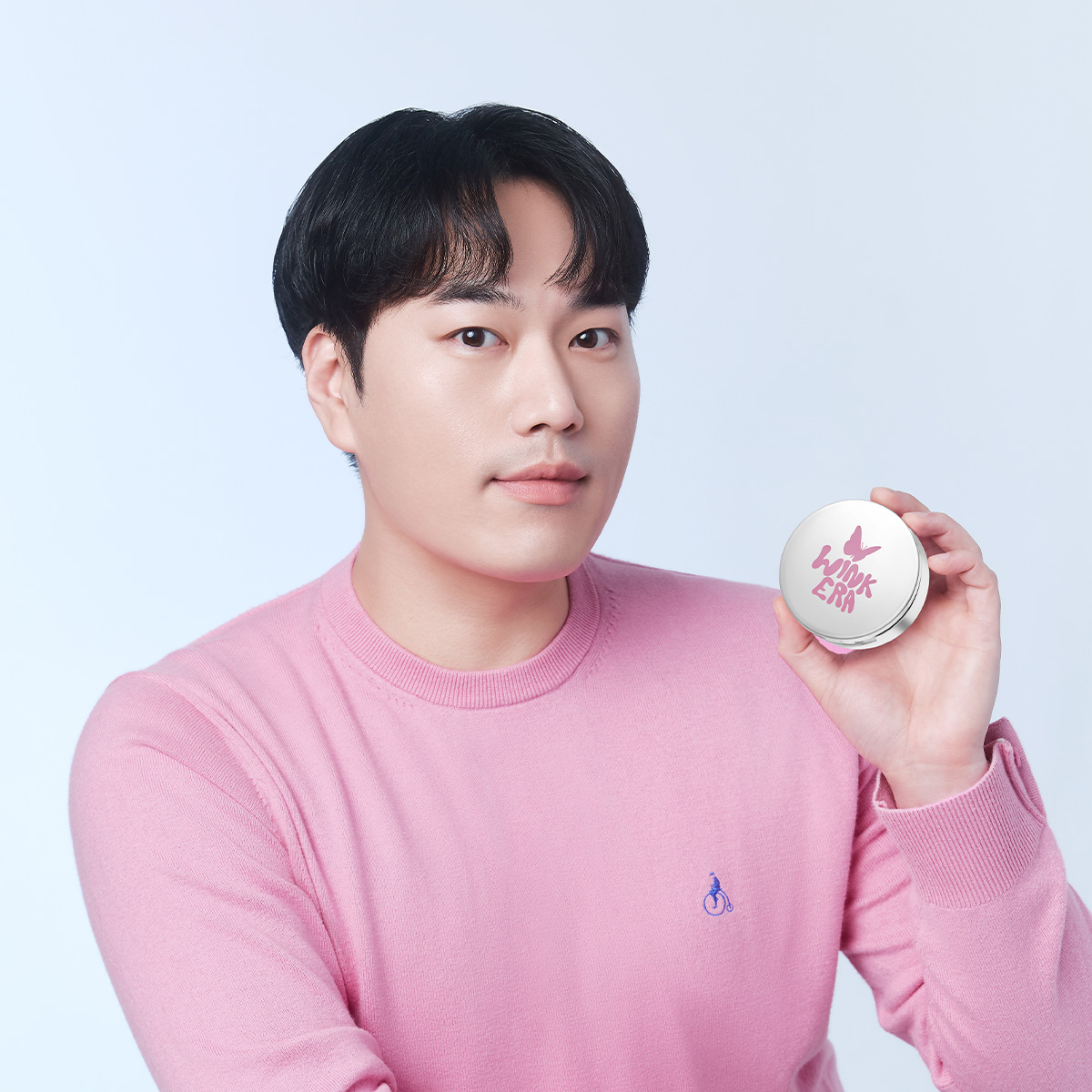 GLOBAL MAKEUP ARTIST